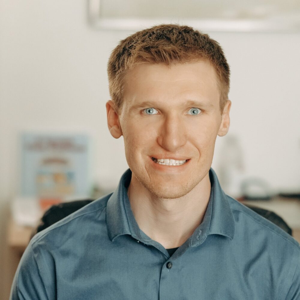 Shaun is a Clinical Mental Health Counselor (CMHC) with experience working with children, adolescents, adults, and families. He completed his undergraduate studies at Weber State University and completed his Master’s in Clinical Mental Health Counseling at the University of Phoenix in 2018.