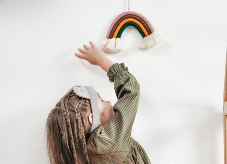 When Does My Child Need Therapy? 10 Signs Parents Shouldn’t Ignore